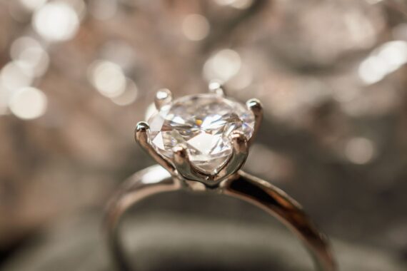 Top Things To Consider When Buying an Engagement Ring