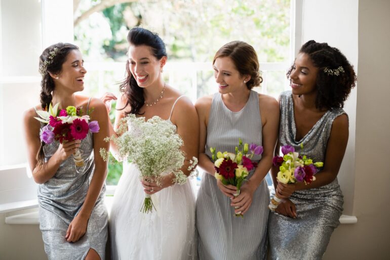 A Brief Guide to Bridesmaids’ Duties and Responsibilities